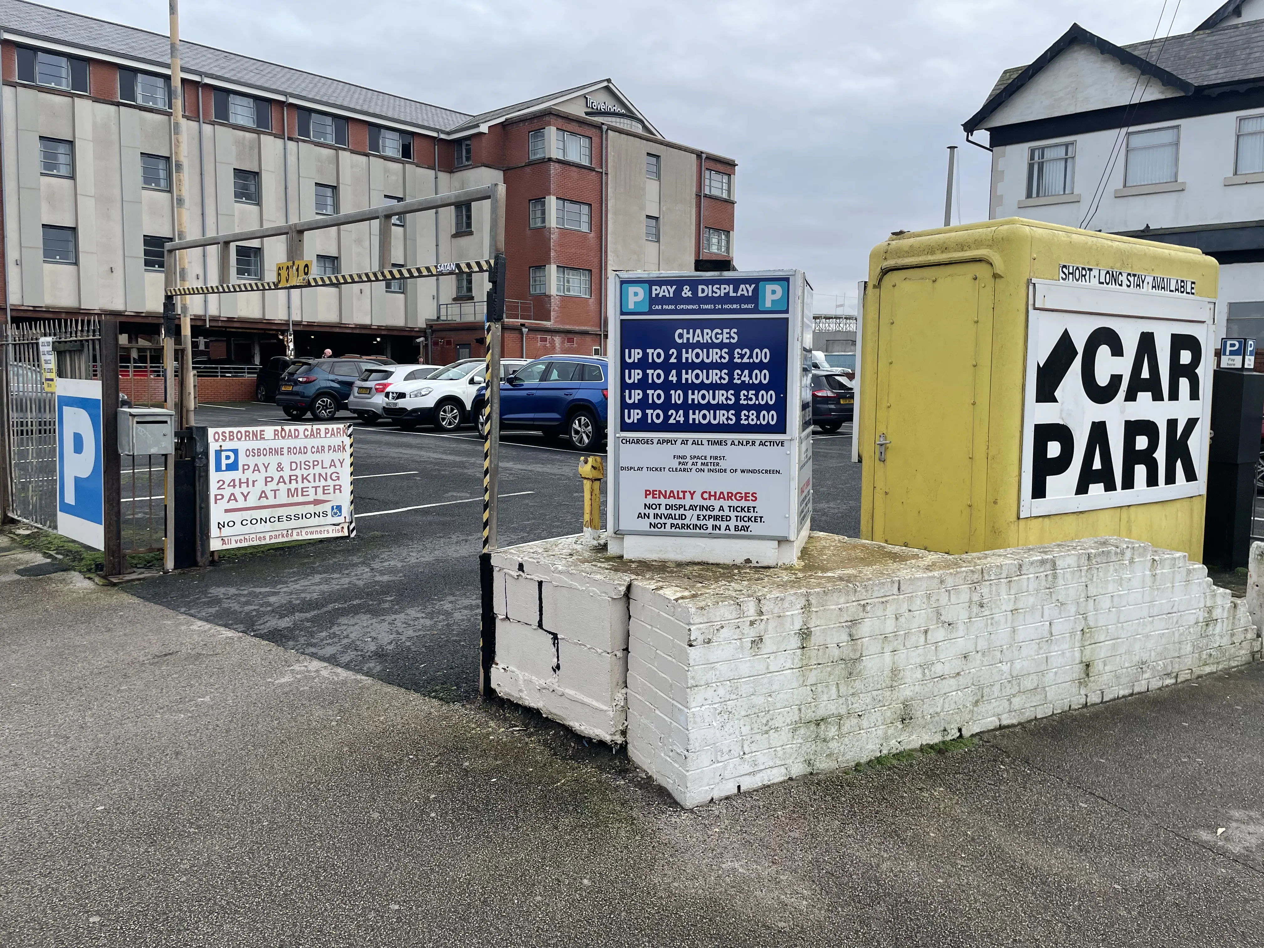 Osborne Road Car Park entrance alt 1